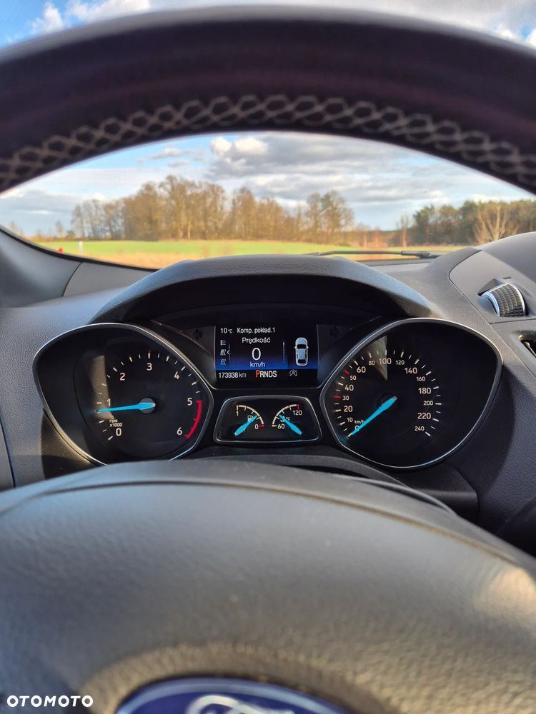 Ford Kuga 2.0 TDCi 4x4 ST-Line - 19