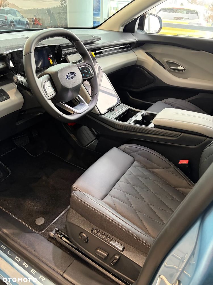 Ford Explorer 77kWh RWD - 4