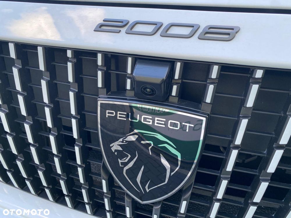 Peugeot 2008 PureTech 130 EAT8 GT Pack - 23