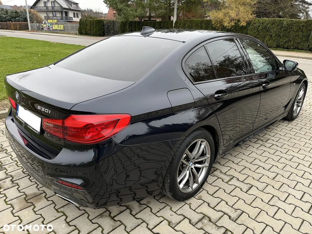 BMW Seria 5 530i GPF xDrive M Sport sport - 5