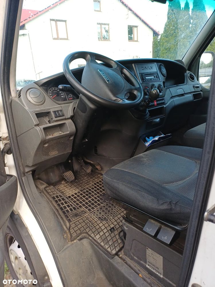 Iveco 35s13 - 9