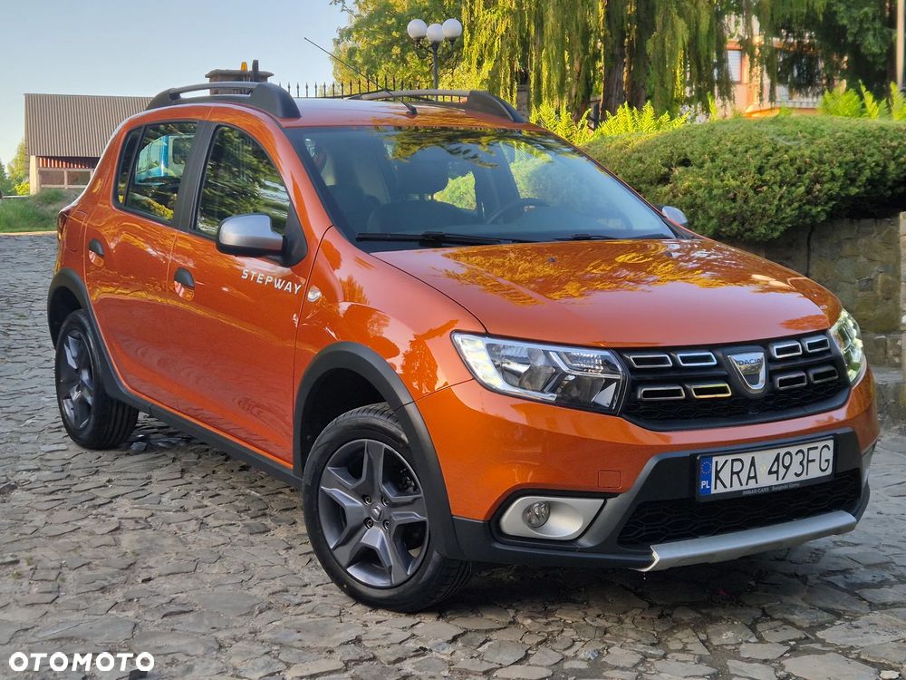 Dacia Sandero TCe 90 Celebration - 15