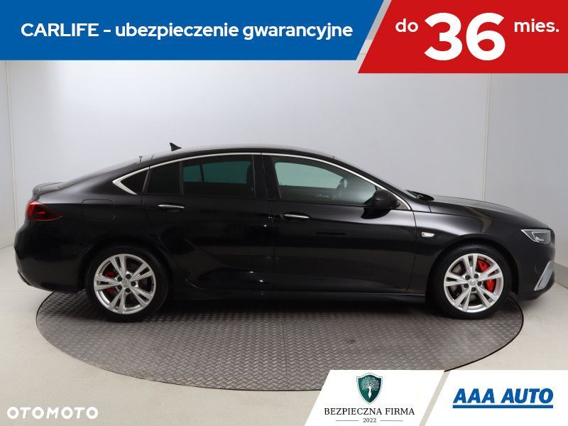 Opel Insignia - 8