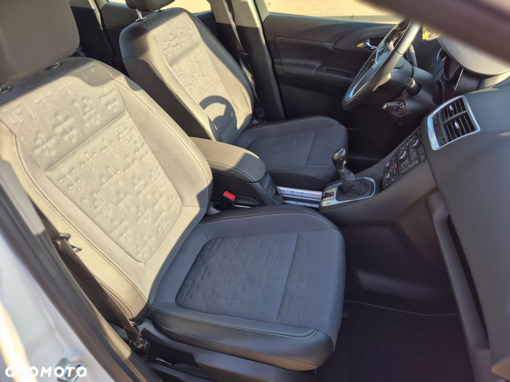 Opel Meriva 1.4 T Cosmo - 11