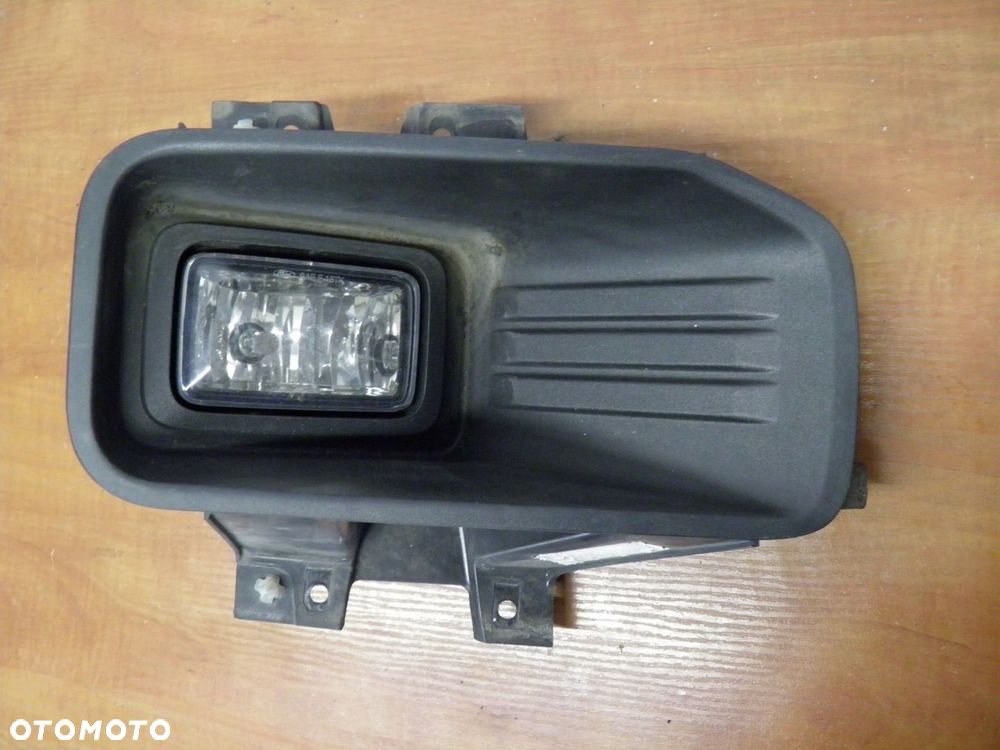 CHALOGEN RAMKA FORD F250 F350 2017 1L3415A254AB - 1