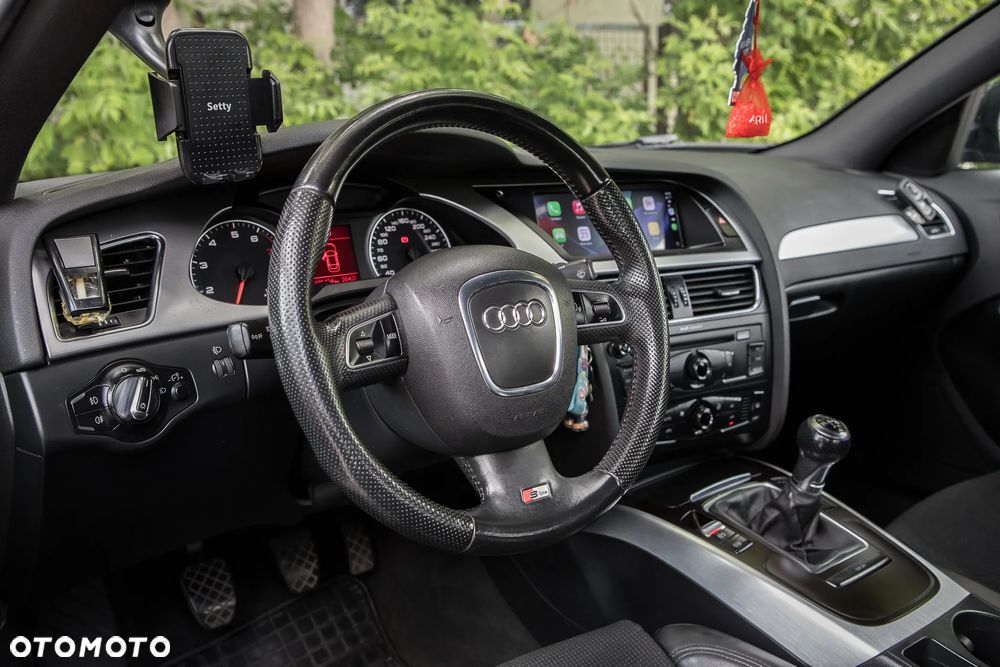 Audi A4 Limousine 2.0 TFSI S line Sportpaket (plus) - 15