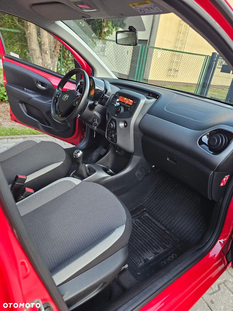 Toyota Aygo 1.0 VVT-i Black Edition - 14