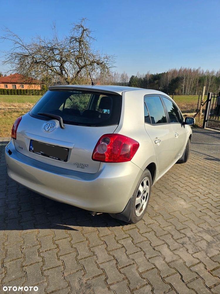 Toyota Auris 2.0 D-4D 2010 - 4