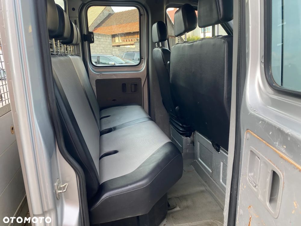 Volkswagen CRAFTER - 11