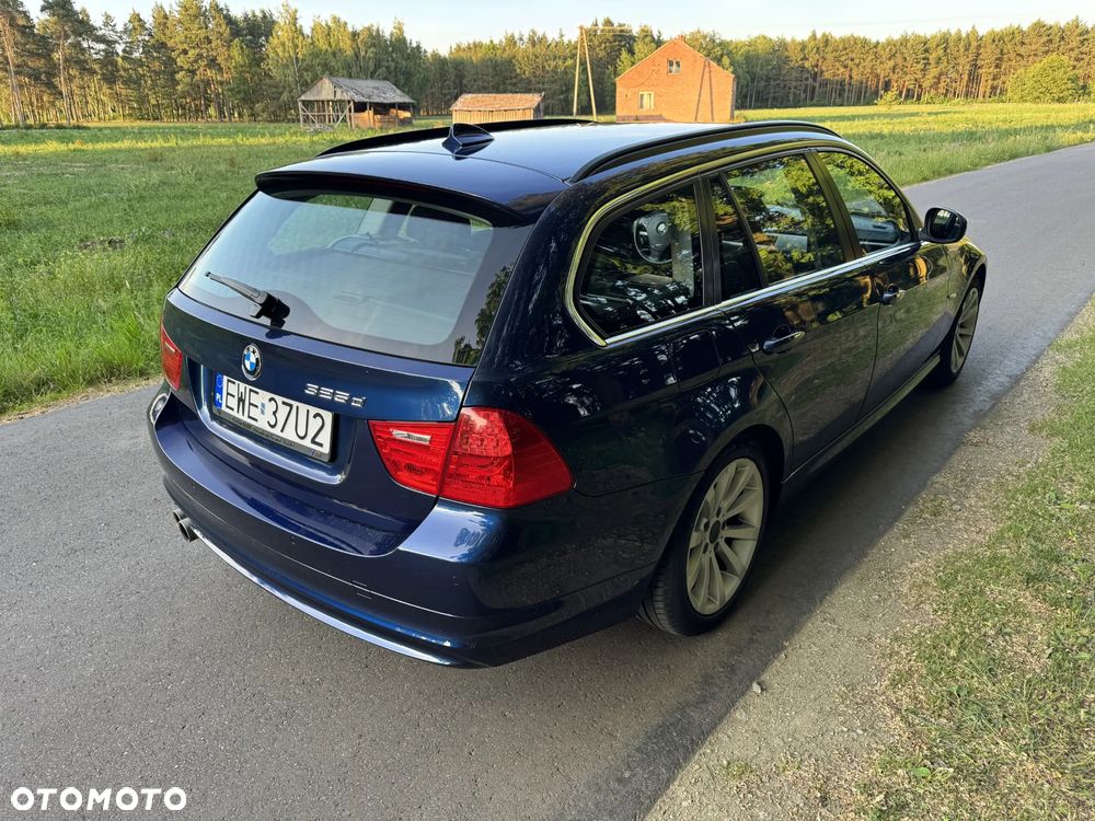 BMW Seria 3 325d - 6