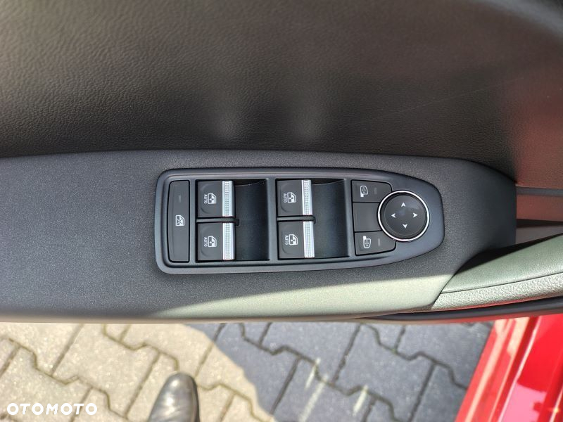 Renault Captur - 10