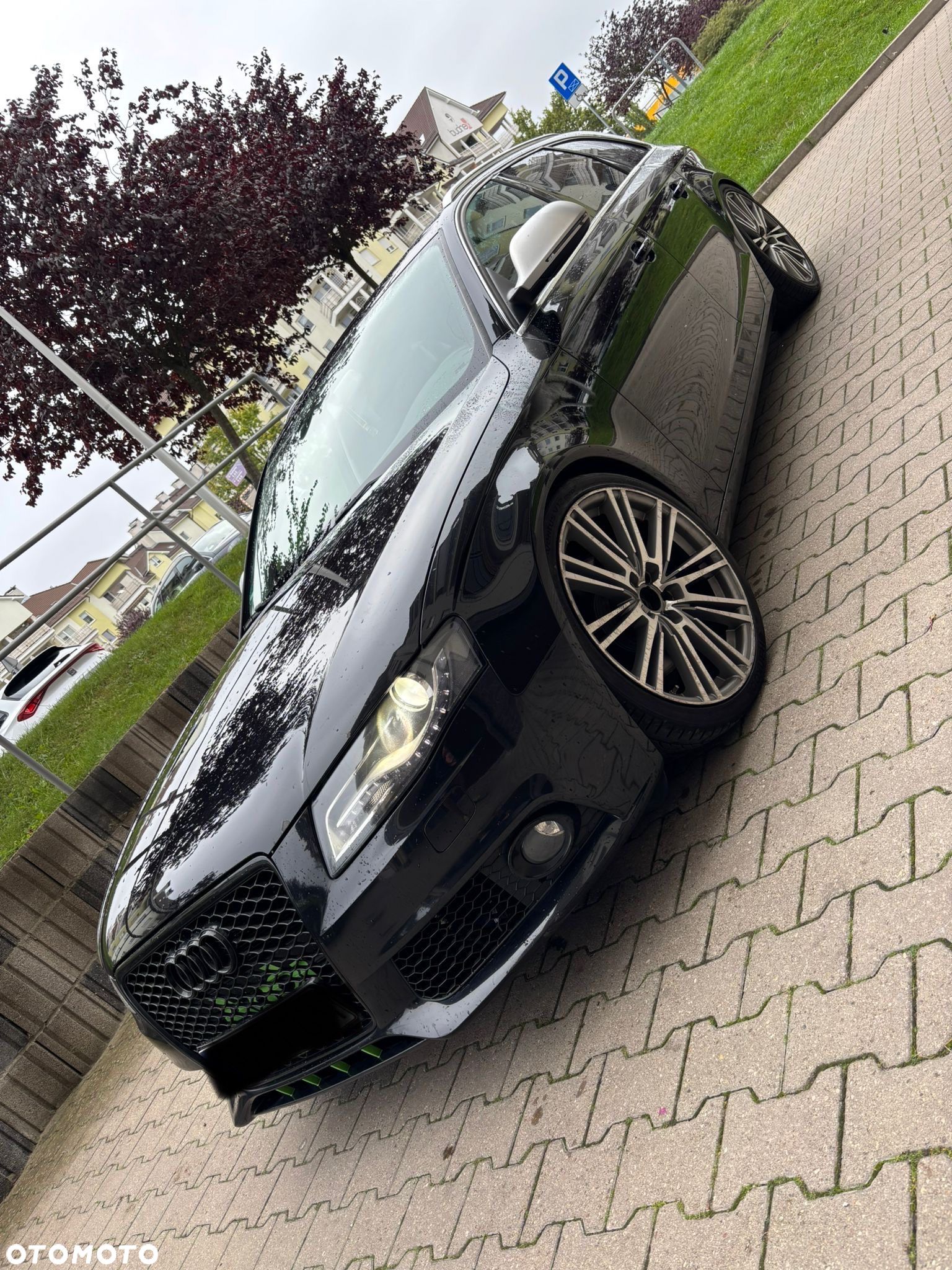 Audi A4 - 1