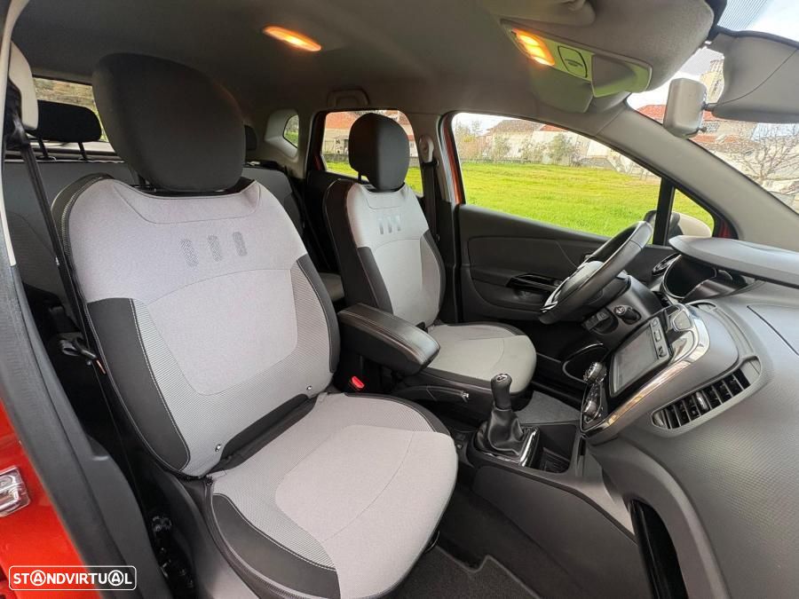 Renault Captur 1.5 dCi Exclusive - 18