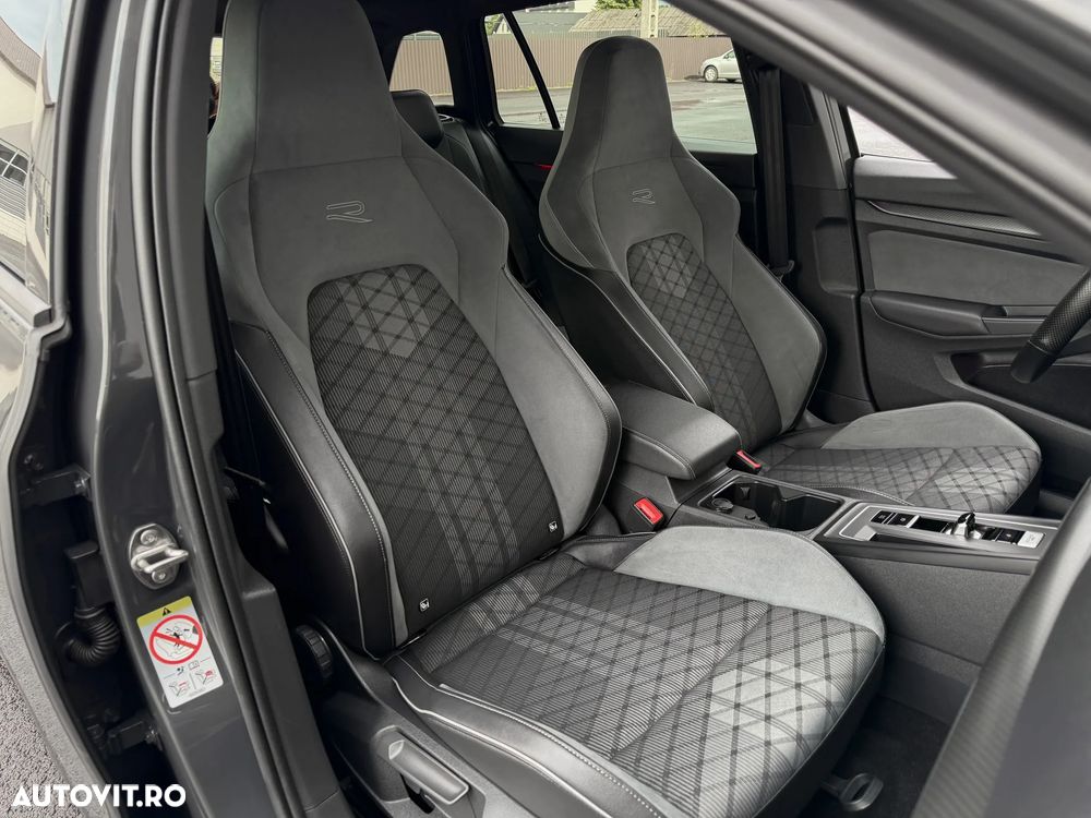 Volkswagen Golf 2.0 TDI SCR DSG R-Line - 8