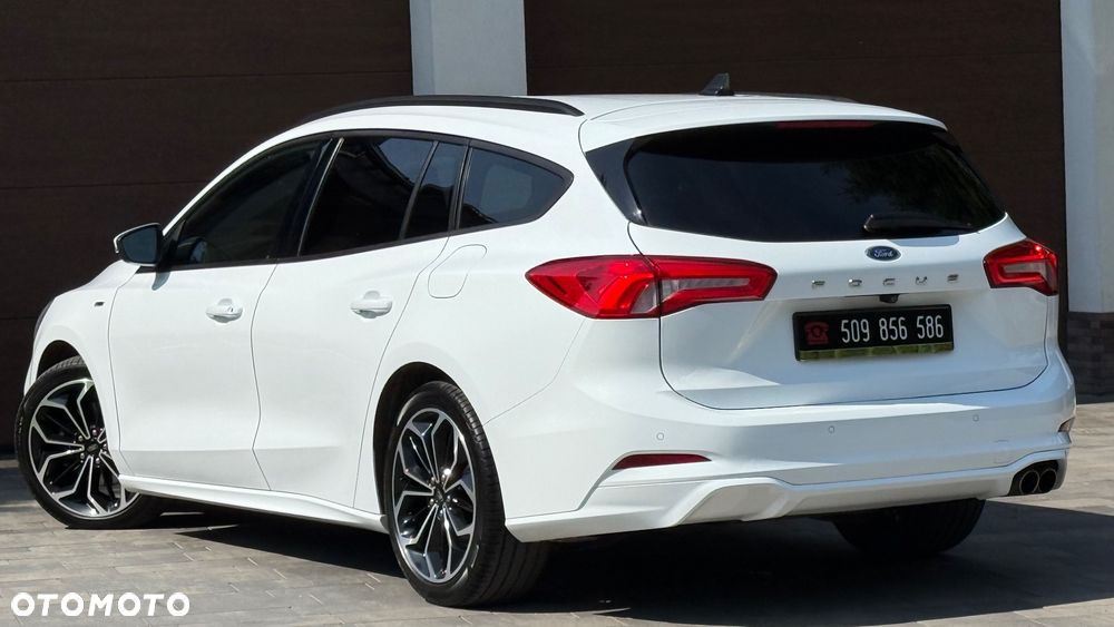 Ford Focus 1.5 EcoBlue Start-Stopp-System ST-LINE DESIGN - 37