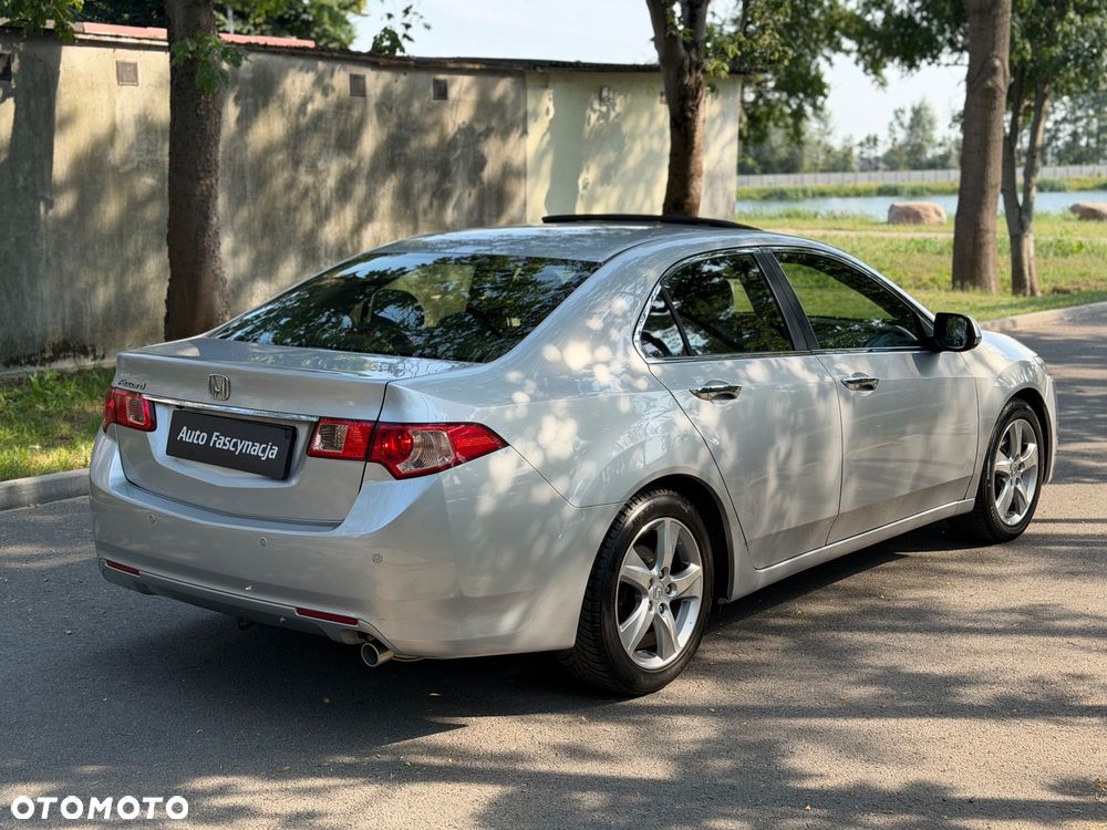 Honda Accord 2.0 Elegance - 4