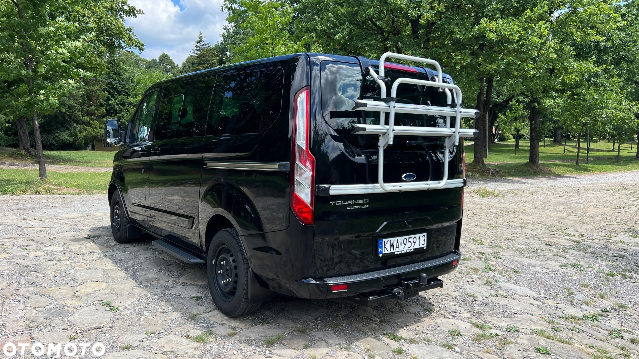 Ford Tourneo Custom 2.0 EcoBlue L1 Titanium - 26