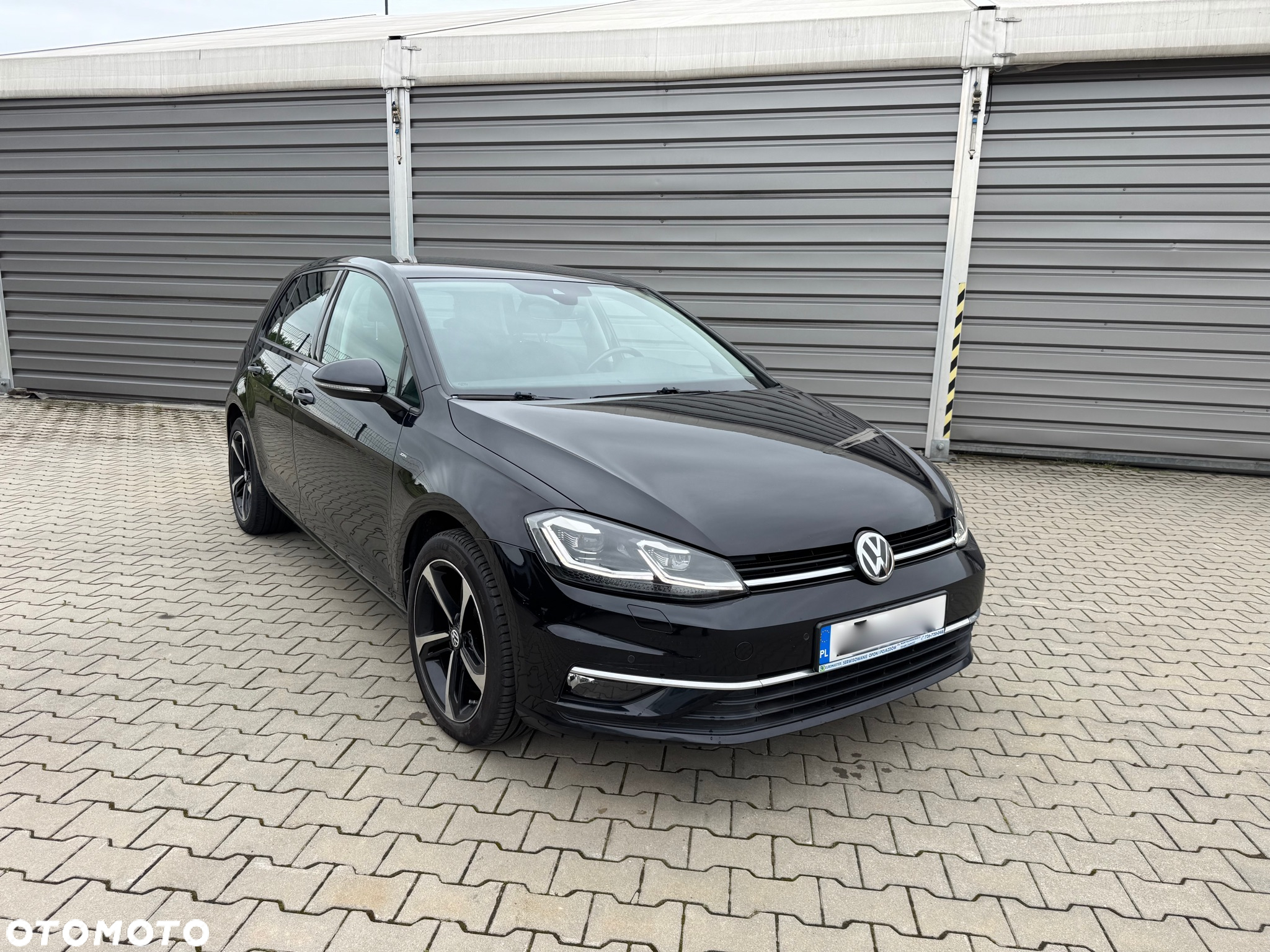 Volkswagen Golf - 4