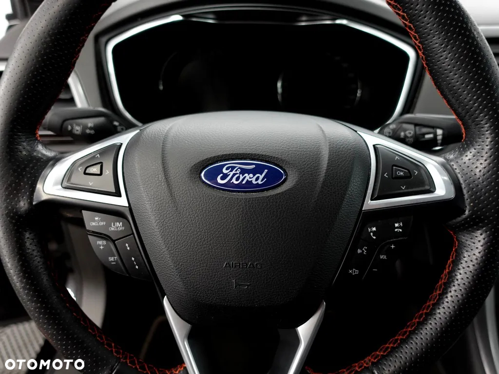Ford Mondeo 2.0 TDCi ST-Line - 14