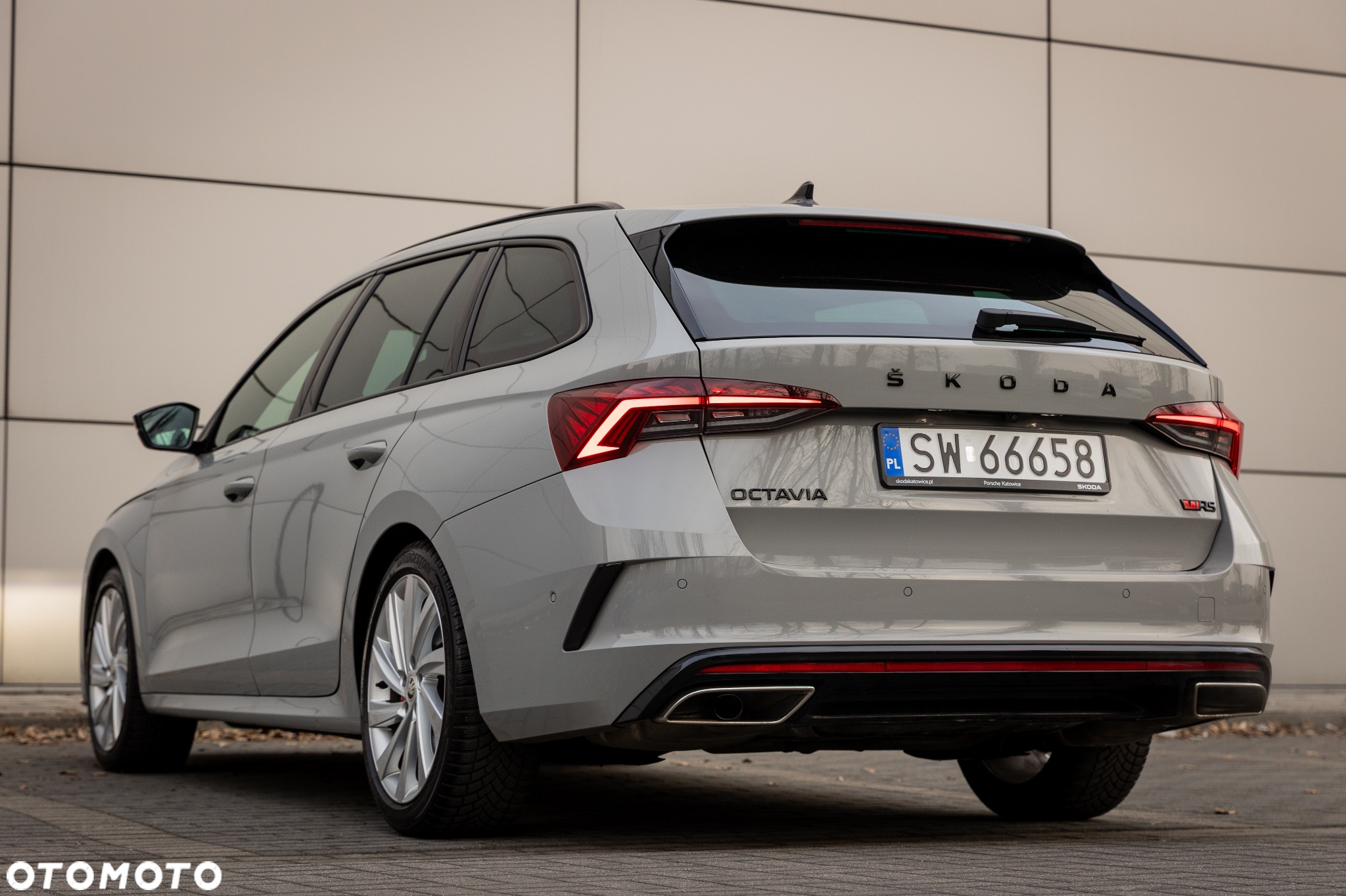Skoda Octavia 2.0 TSI RS 245 DSG - 14