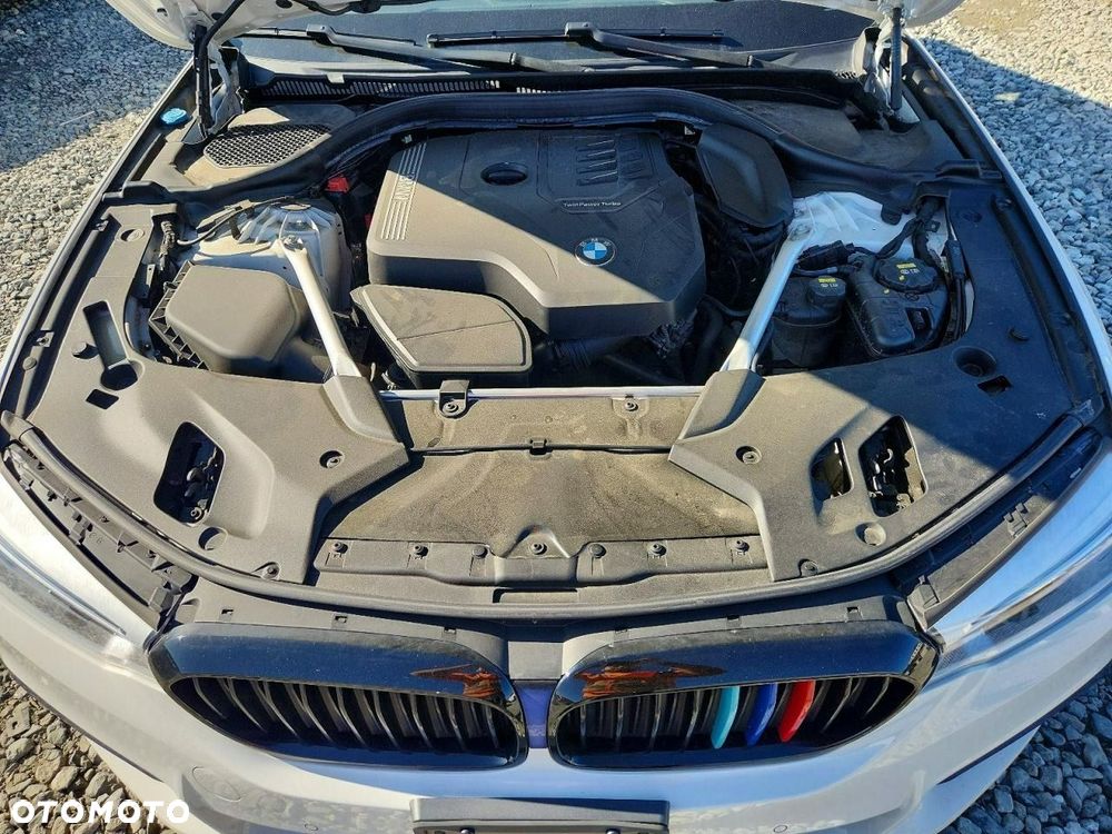BMW Seria 5 530i M Sport Edition - 11