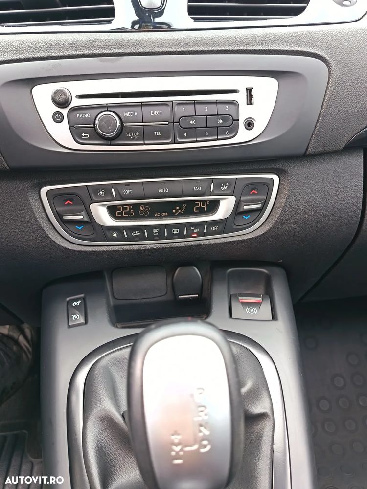 Renault Scenic - 12