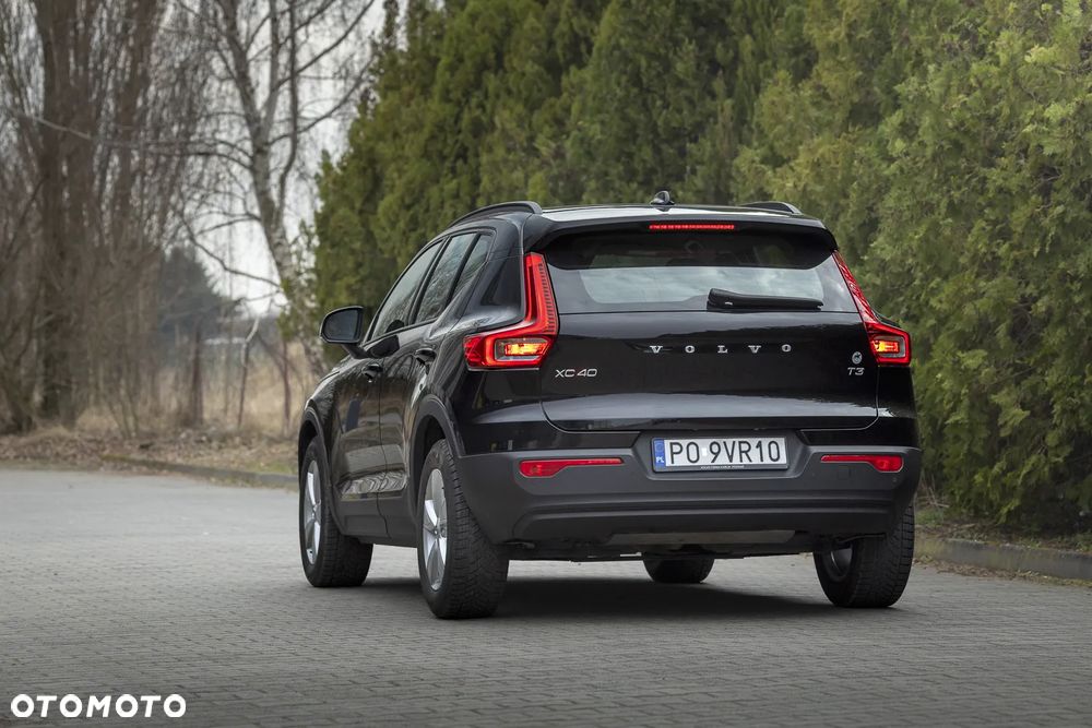 Volvo XC 40 T3 Momentum Core - 9