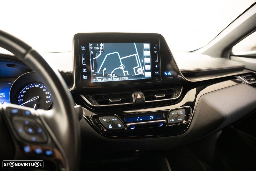 Toyota C-HR 1.8 HSD Comfort+P.Style - 8