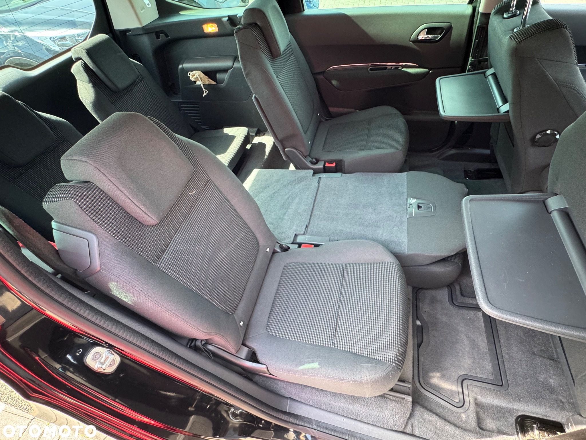 Peugeot 5008 - 29