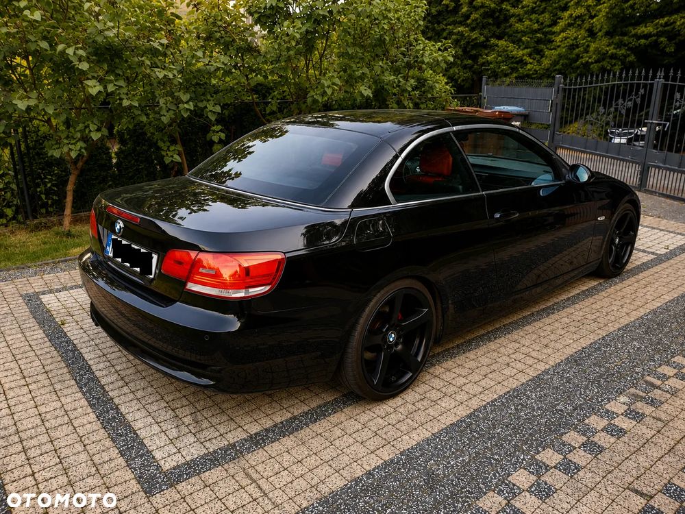BMW Seria 3 320i - 9