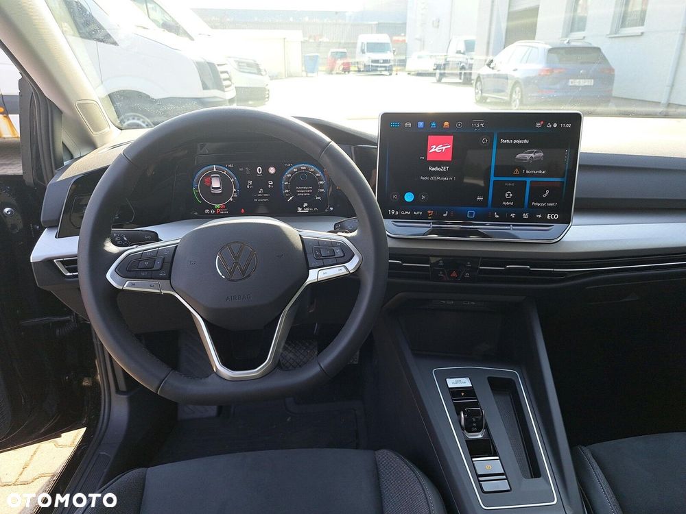 Volkswagen Golf - 13