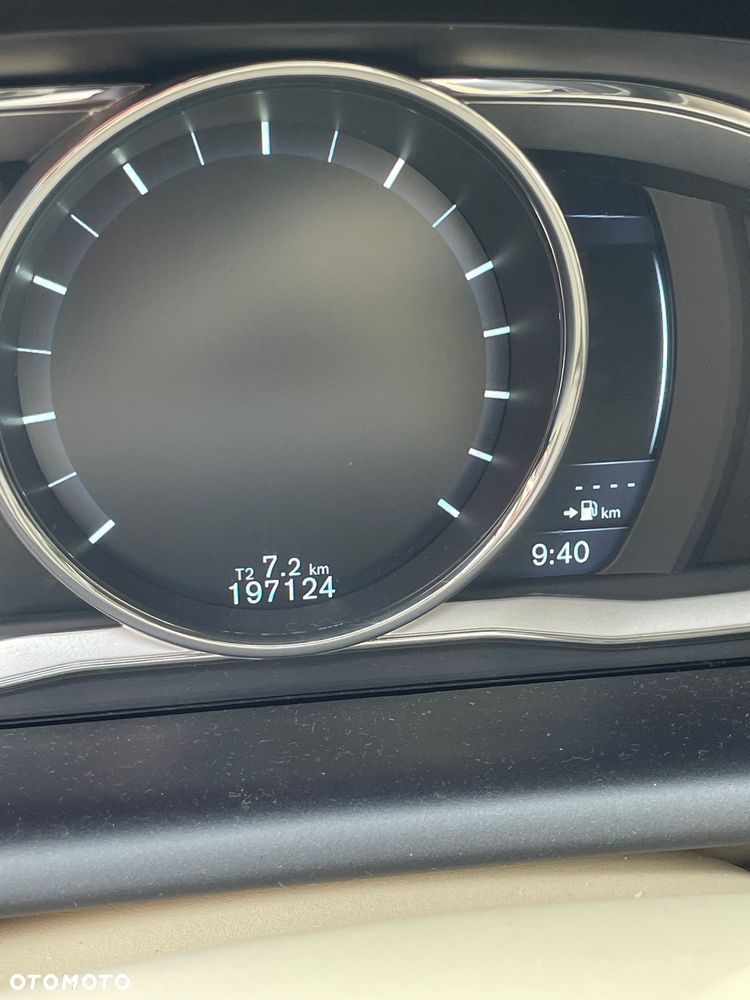 Volvo XC 60 T6 AWD R-Design Summum - 6