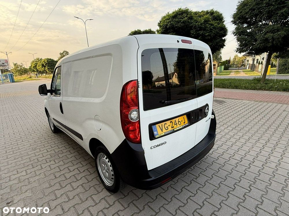 Opel Combo - 2