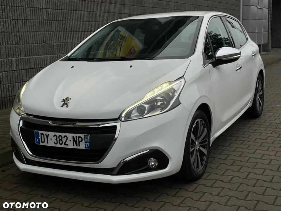 Peugeot 208 Blue-HDi 100 Stop&Start Allure - 5