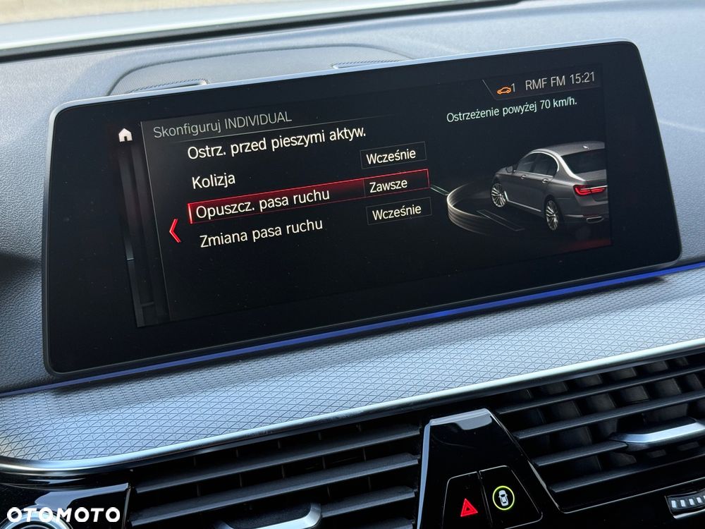BMW Seria 5 520d xDrive Touring M Sport Edition - 34