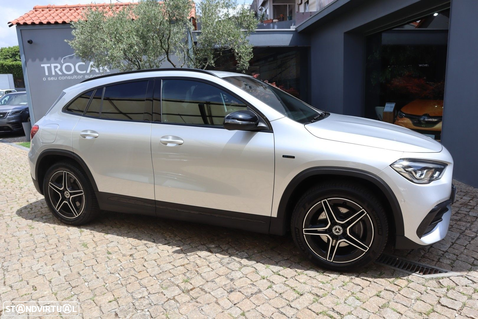 Mercedes-Benz GLA 250 e AMG Line - 6