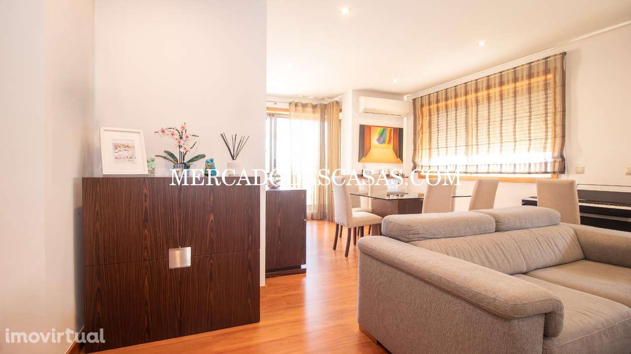 Apartamento T3 c/terraço, garagem box, elevador - Grande imagem: 2/34