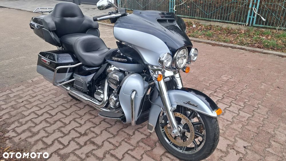 Harley-Davidson Touring Ultra Limited - 6