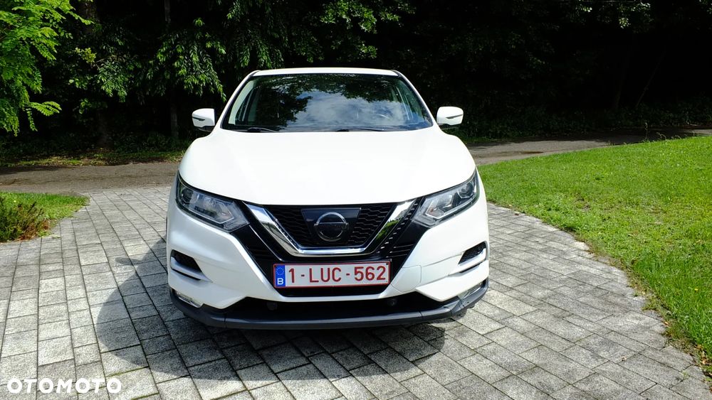 Nissan Qashqai 1.2 DIG-T N-Connecta EU6 - 2