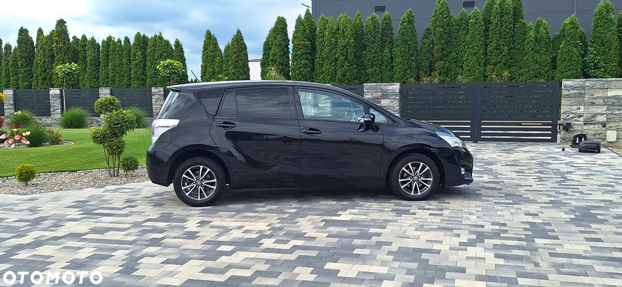 Toyota Verso - 7
