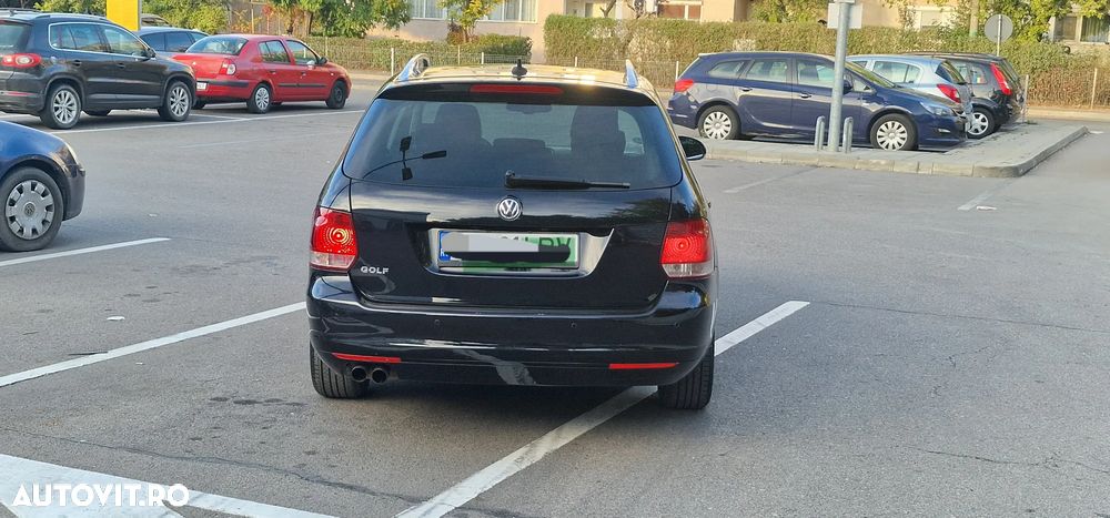 Volkswagen Golf 2.0 TDI BlueMotion Technology Comfortline DSG - 4