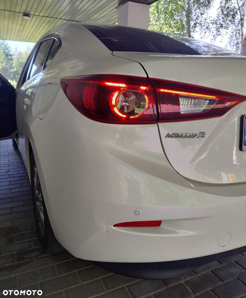 Mazda 3 - 4
