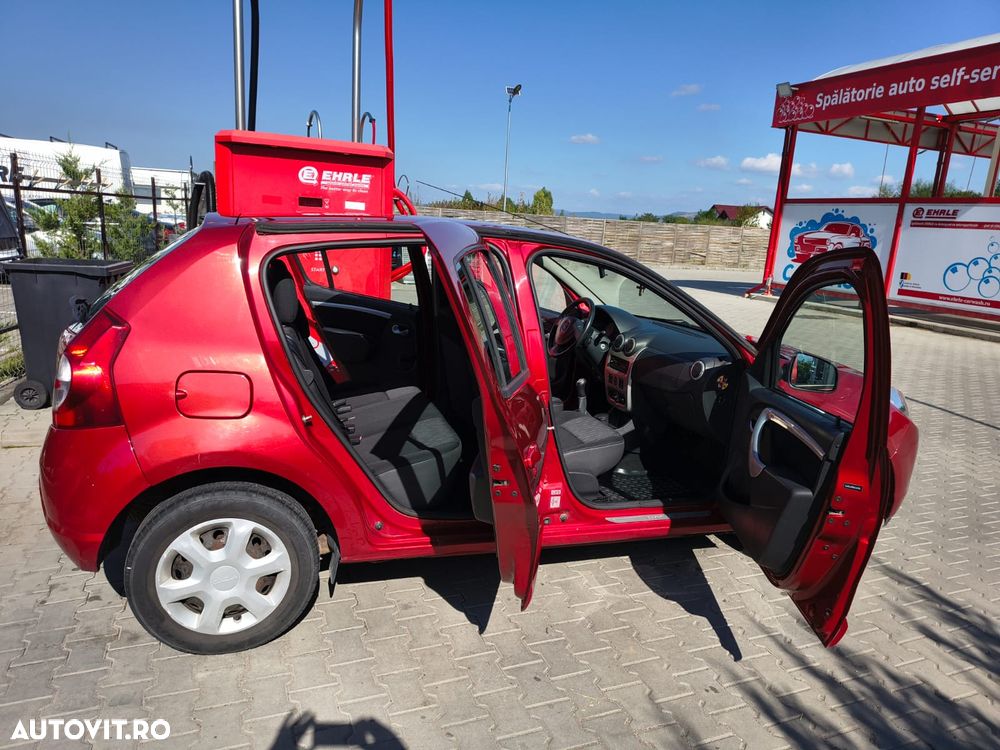 Dacia Sandero 1.5 dCI Laureate - 9