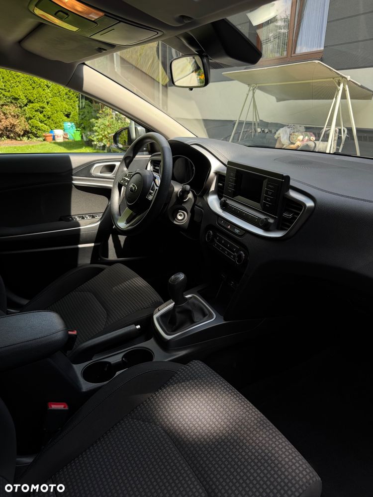 Kia Ceed 1.0 T-GDI M - 8