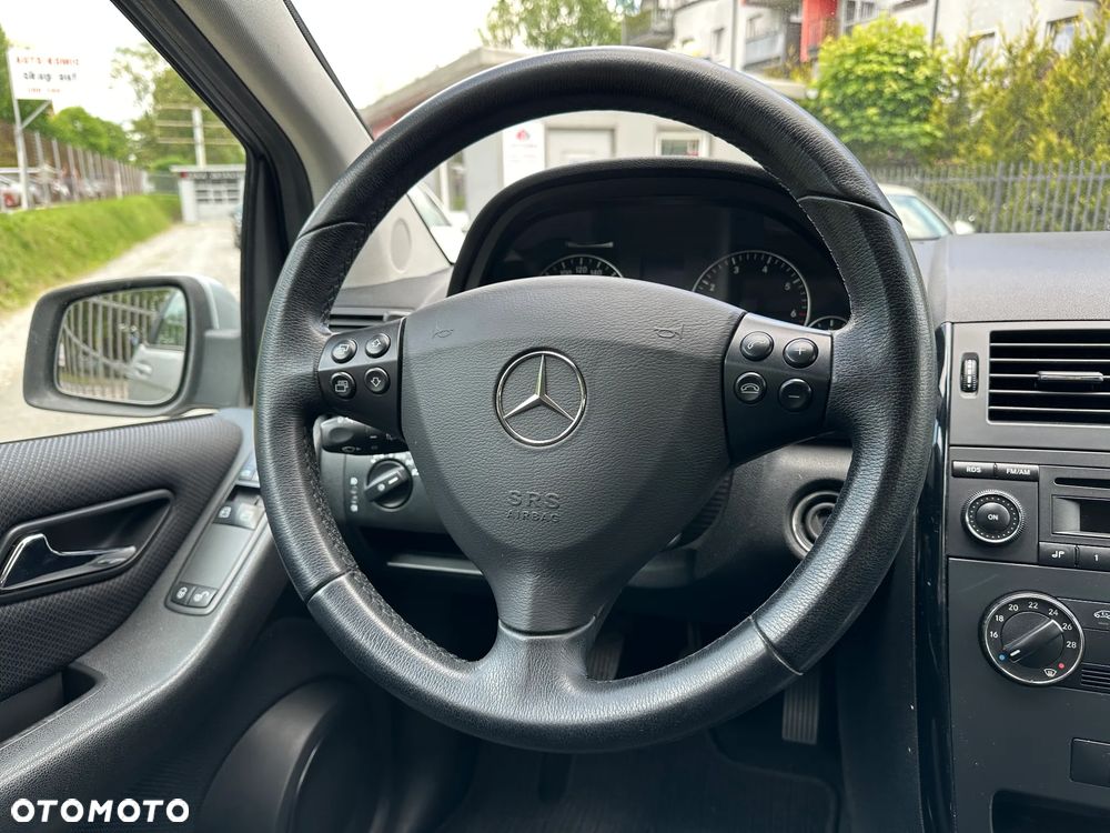 Mercedes-Benz Klasa A 160 BlueEfficiency - 13