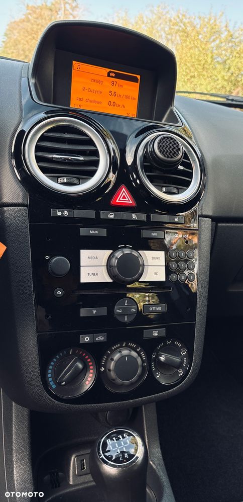 Opel Corsa - 9