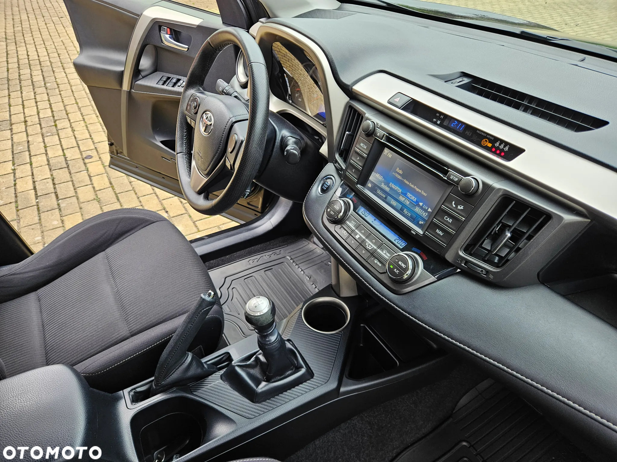 Toyota RAV4 2.0 D-4D Premium 4x2 - 33