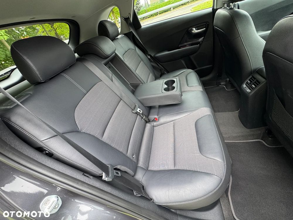 Kia Niro 1.6 GDI HEV 2WD OPF Spirit - 34