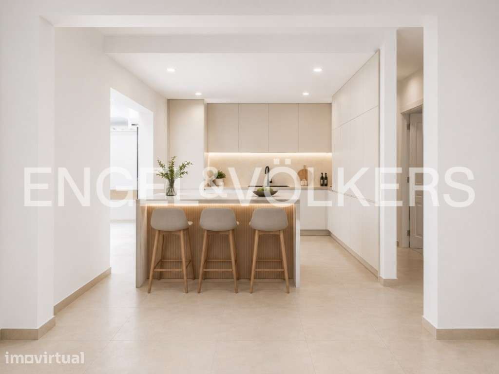 Apartamento T3 com Garagem no Centro de Vila Real de Santo António - Grande imagem: 3/35