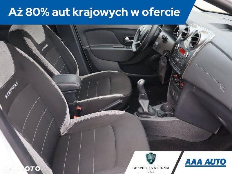 Dacia Sandero - 10